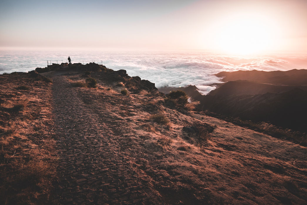 Pixabay sea of clouds in Madeira, picos