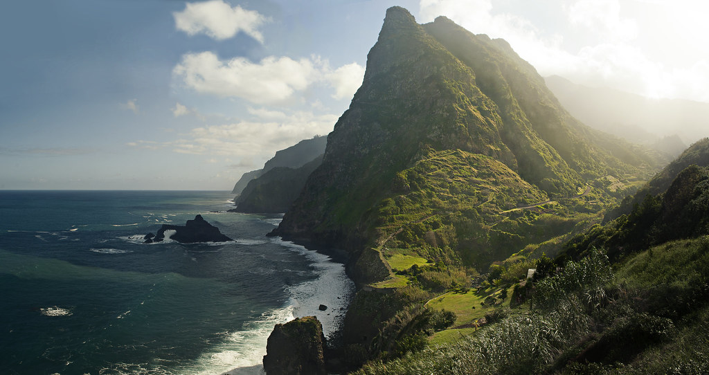 The Boaventura valley and the imposing mountain