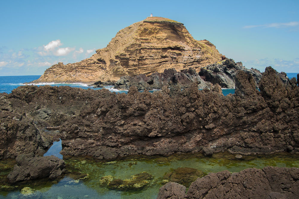 L'îlot Mole, vue depuis les piscines naturelles