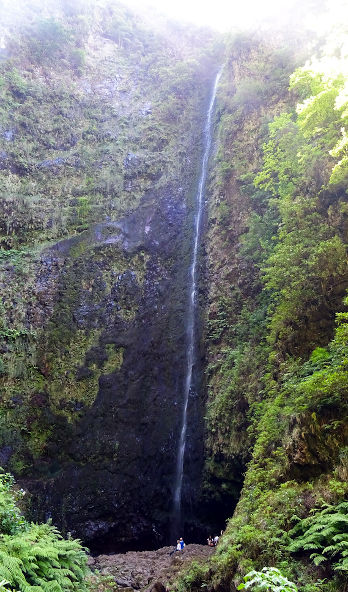 The immense waterfall that forms the small Caldeirao Verde lagoon