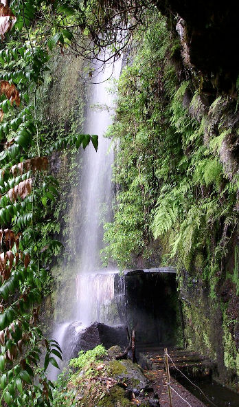 Chute d'eau, levada ribeira da janela