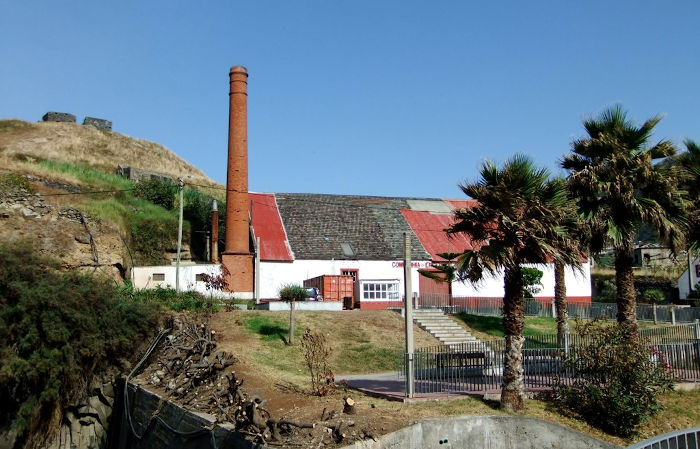 Usine de rhum - distillerie de porto da cruz