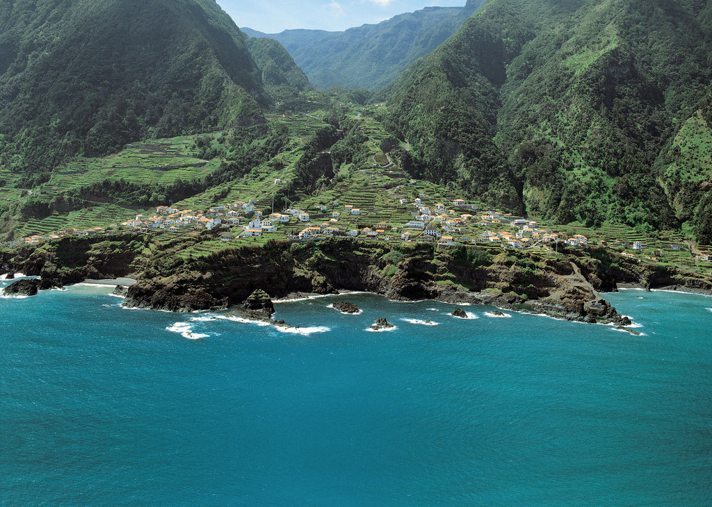 La vallée de Chão da Ribeira & Seixal